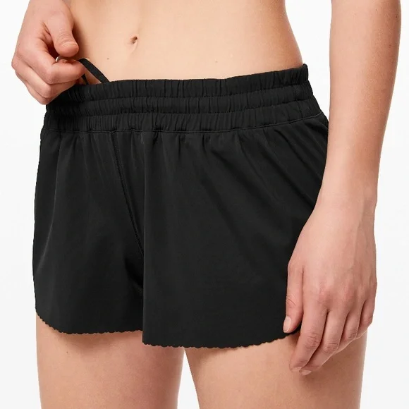 Lululemon Will the Wave surf Shorts 2.5 inch - Picture 1 of 9